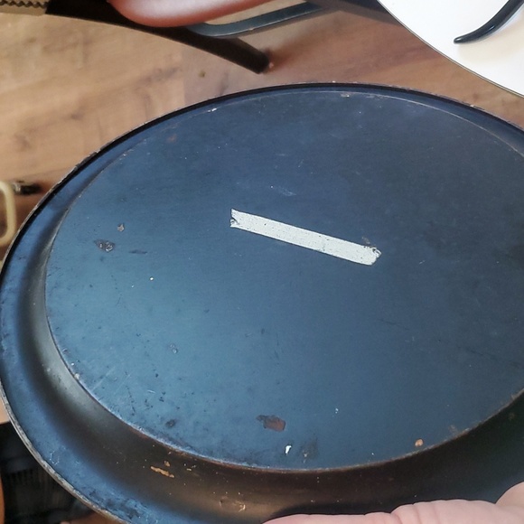 Nice Victorian heavy tray may be reproduction from 50s or 60s?? Not sure of age - Picture 6 of 17